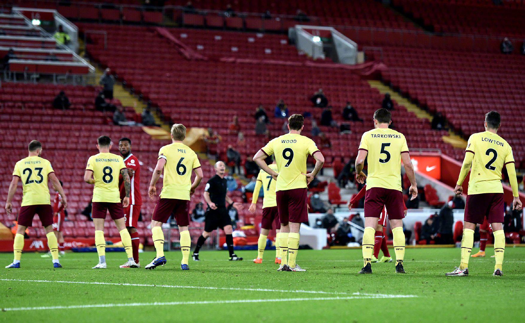 仅体现在行 仅体现在行